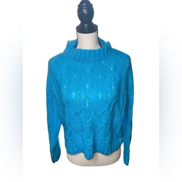HOOKED UP Acrylic Cable Knit Sweater size M Aqua Blue Chunky Pre-Owned Great - Picture 3 of 11